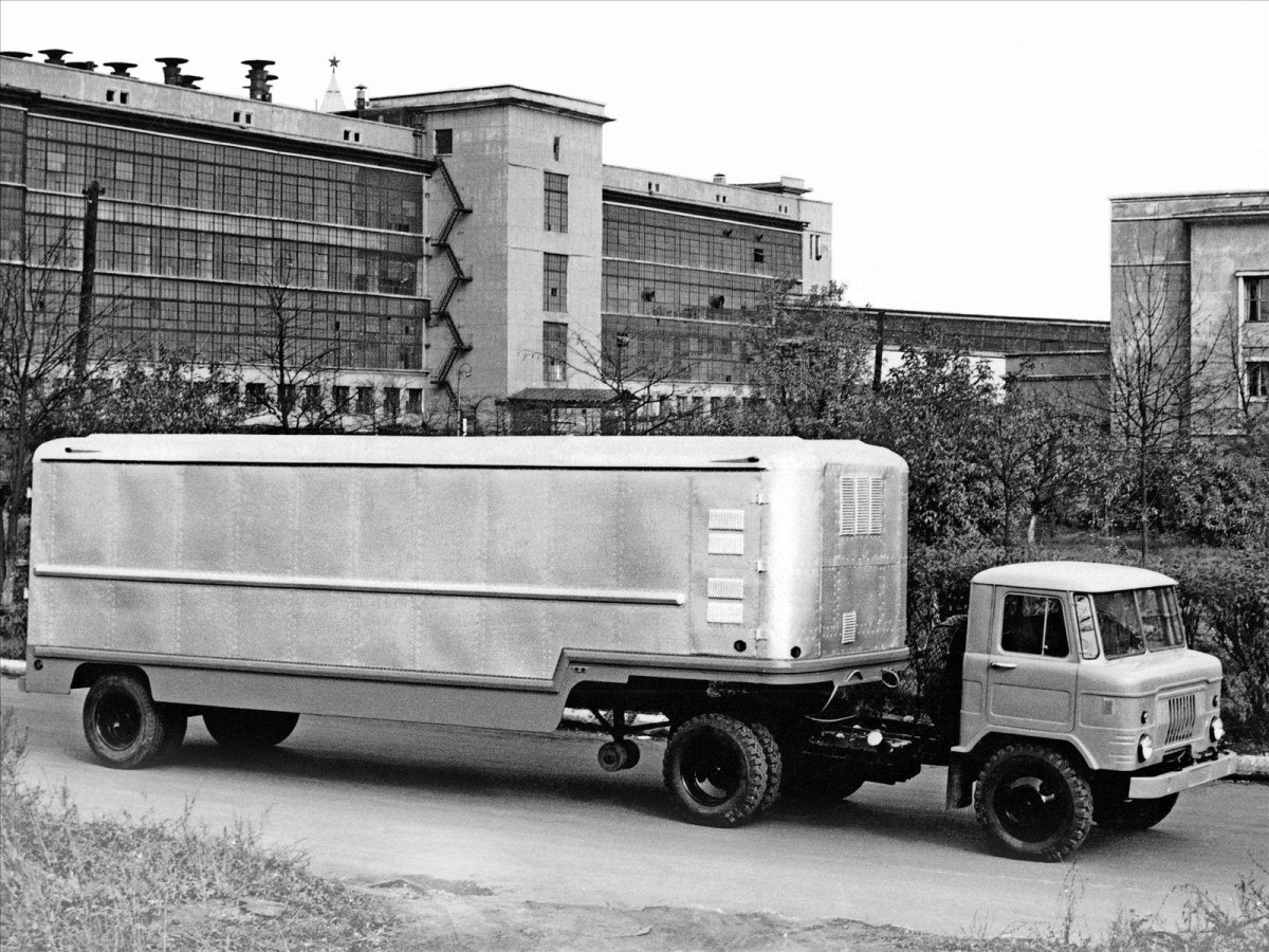 Седельный тягач ГАЗ 53п