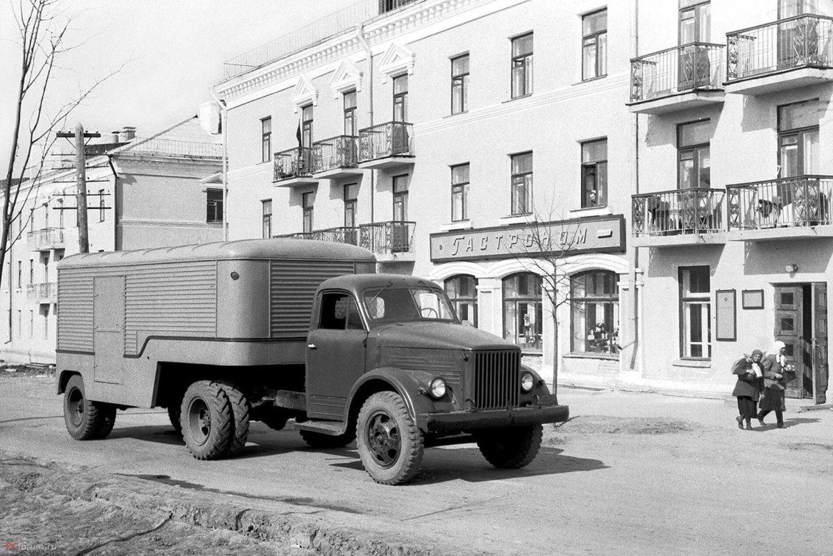 ГАЗ 51 седельный тягач