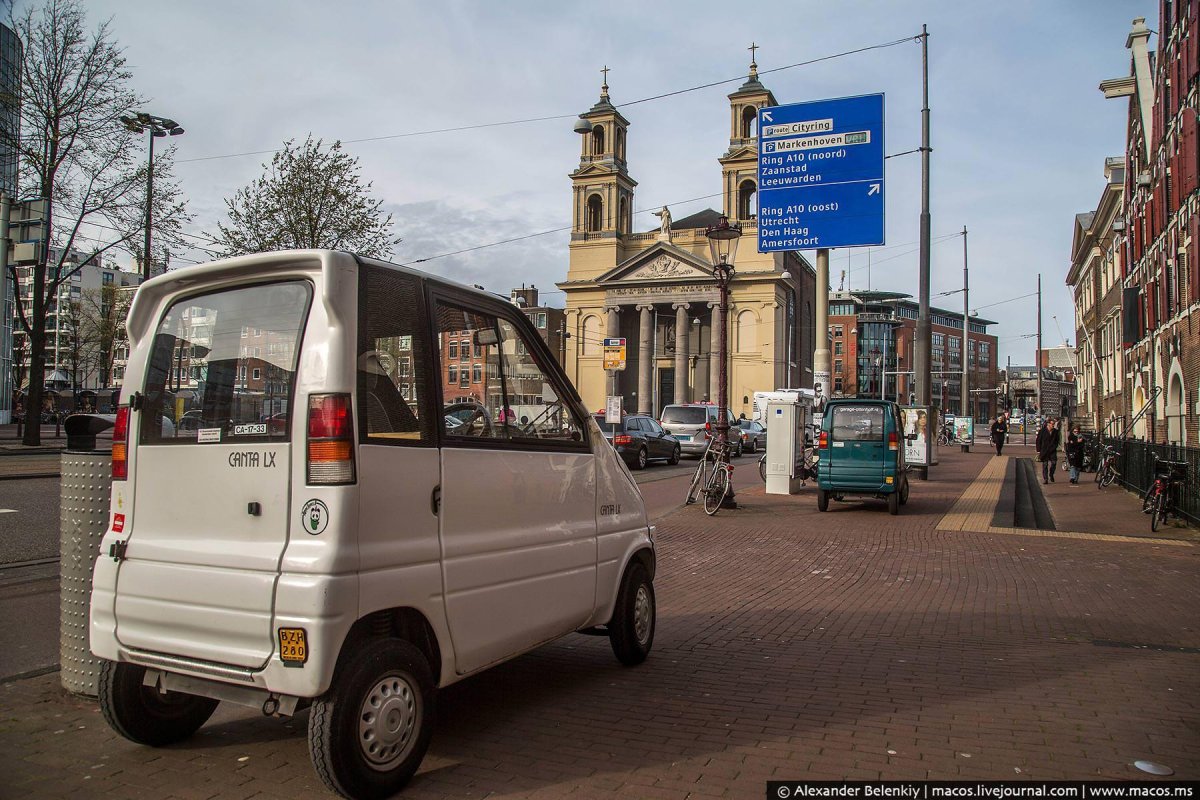 Маленькая машина Амстердам