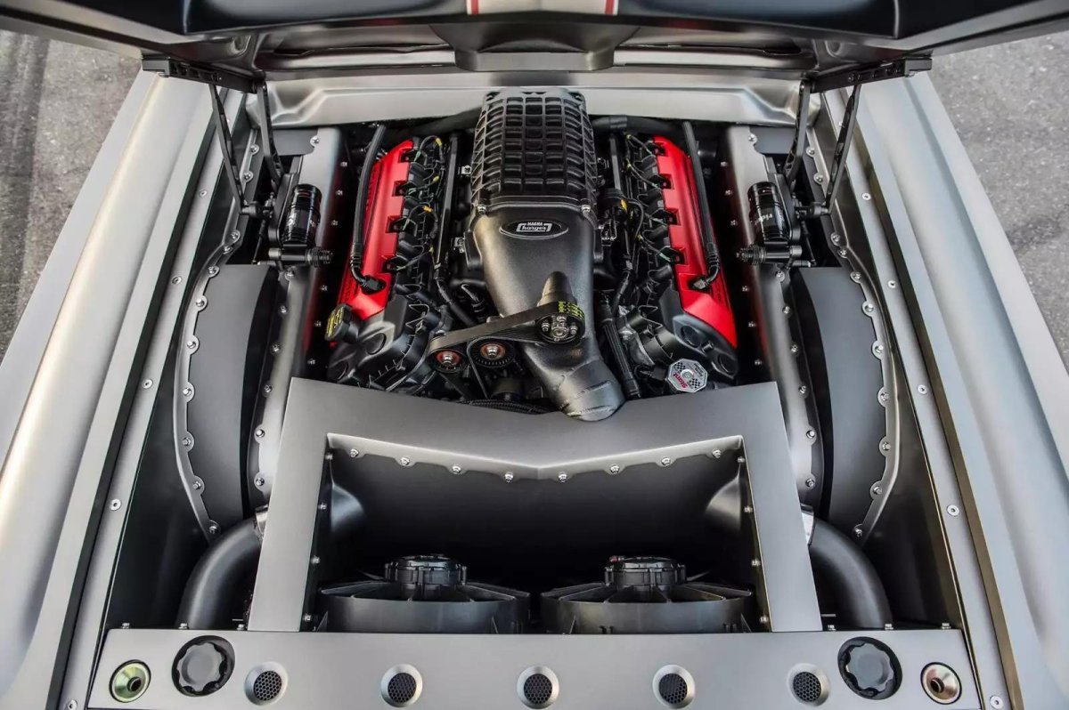 Форд Мустанг v12