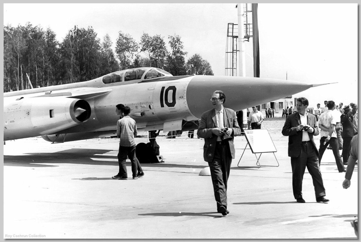 Як 28п самолет