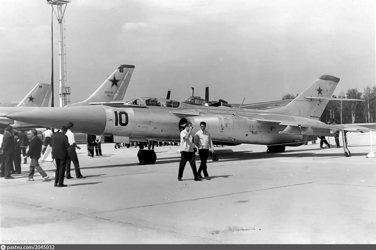 Як 28п самолет