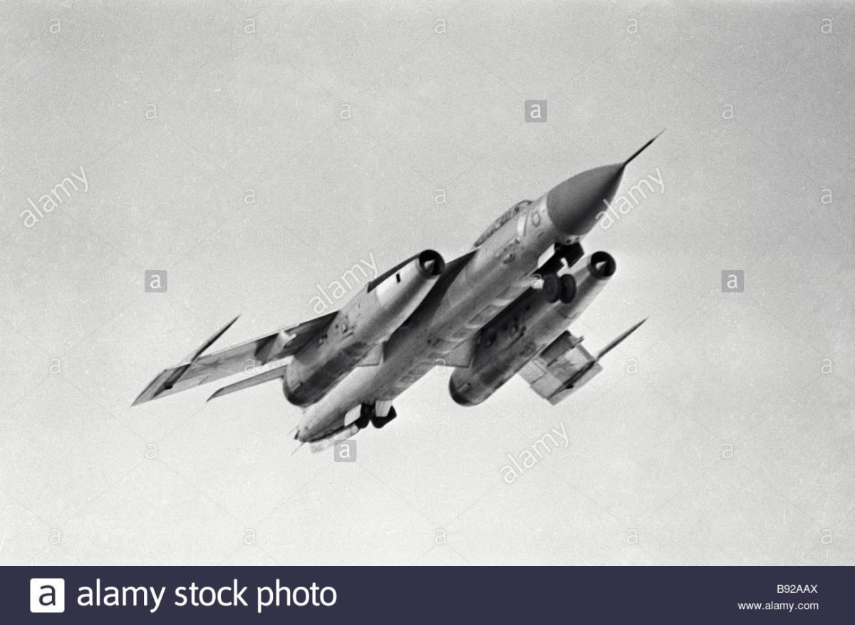 Истребитель-перехватчик як-28п