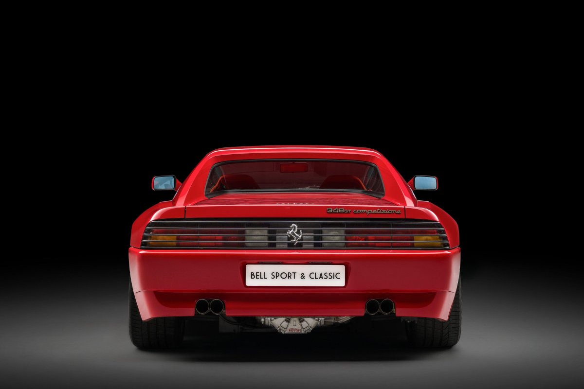 Ferrari 348 GTB салон