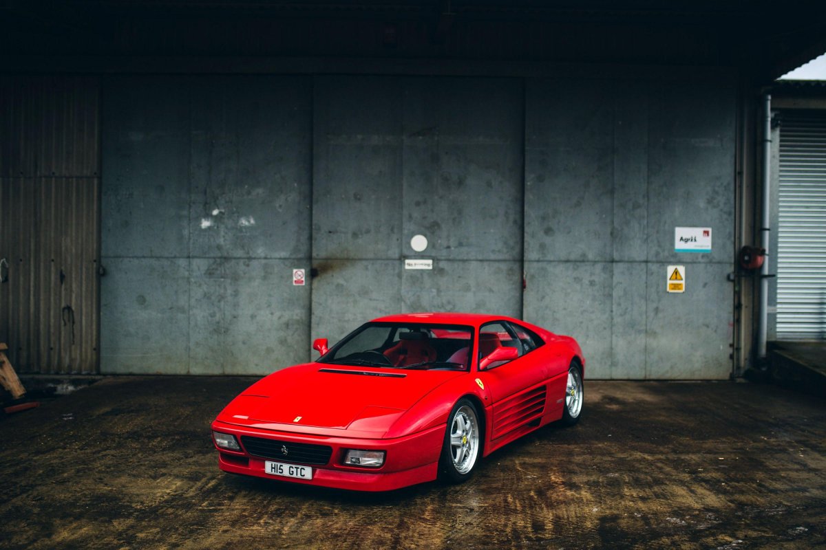 Ferrari 348 stance