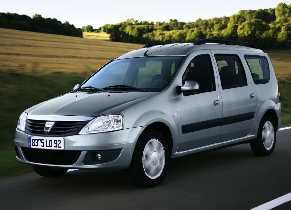 Дачия Логан универсал