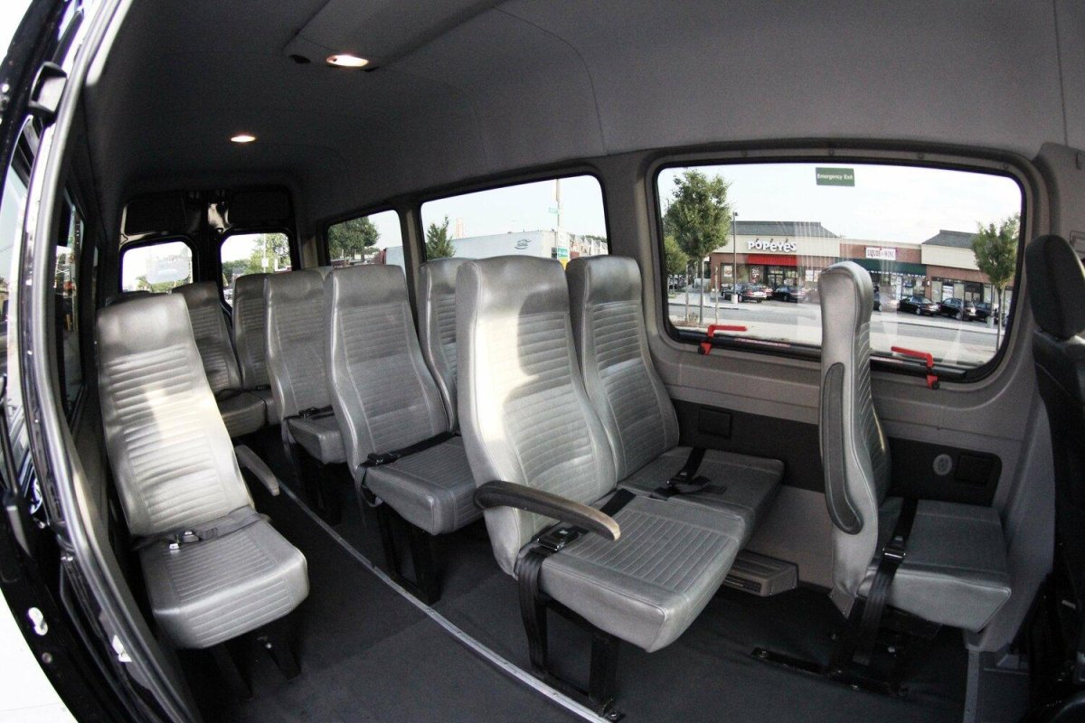 Mercedes-Benz Sprinter салон