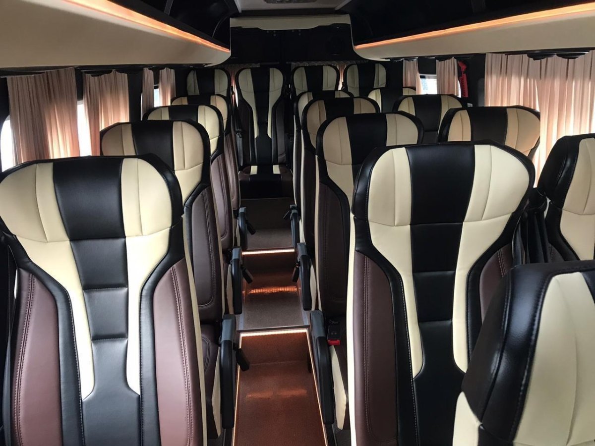 Мерседес-Бенц Спринтер турист 2020