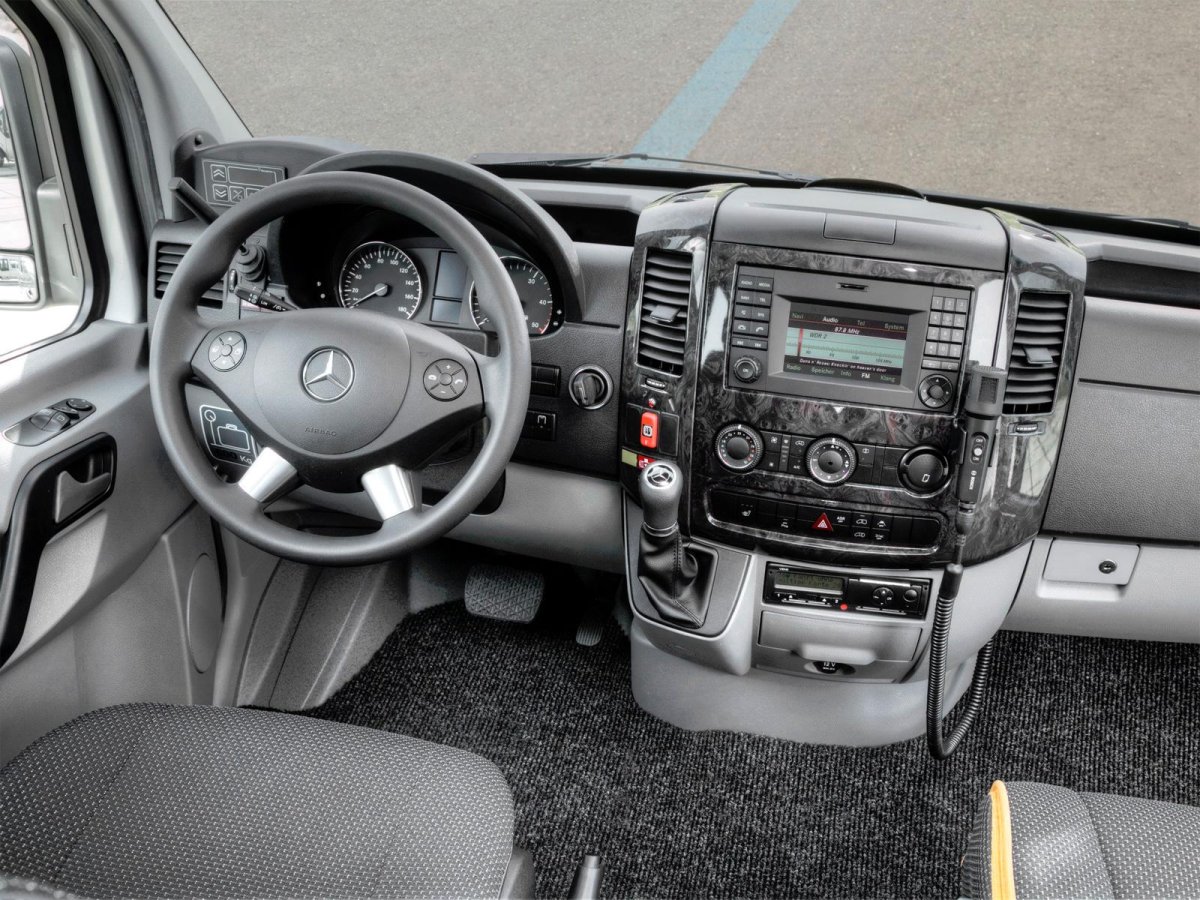 Mercedes Sprinter 2016 салон