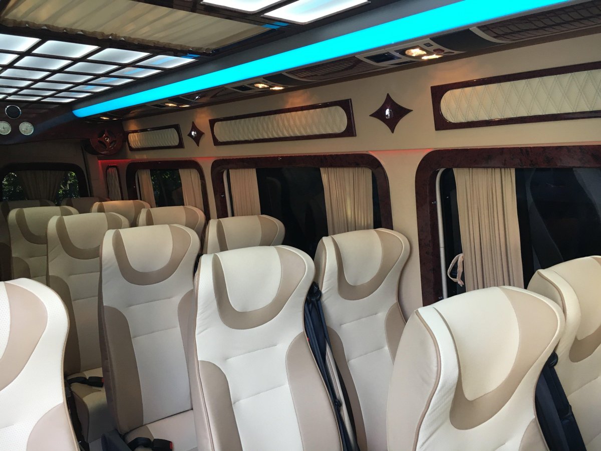 Mercedes Sprinter 20 мест