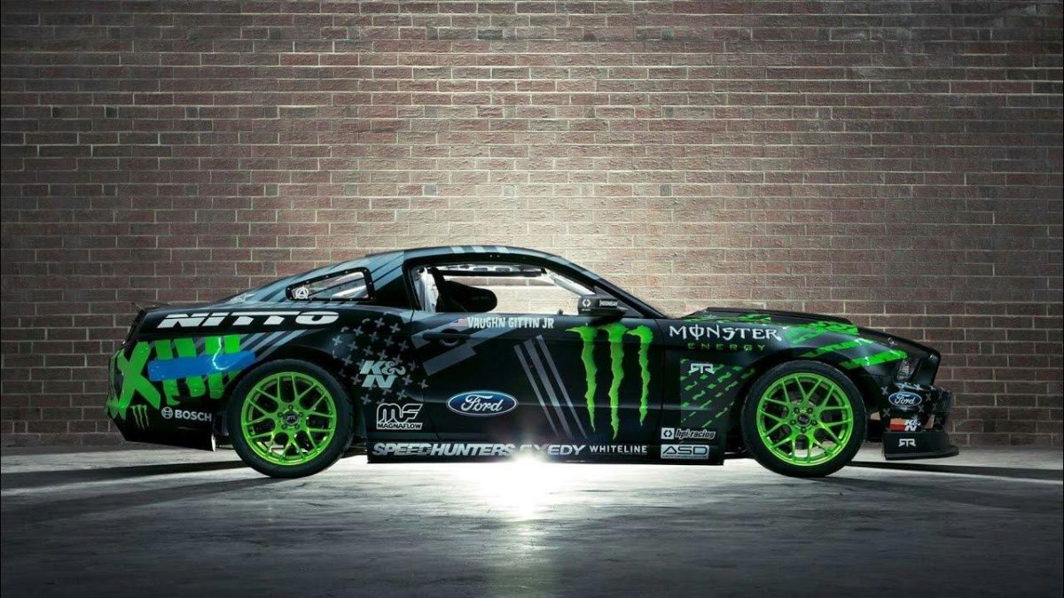 Monster Energy Ford Mustang RTR