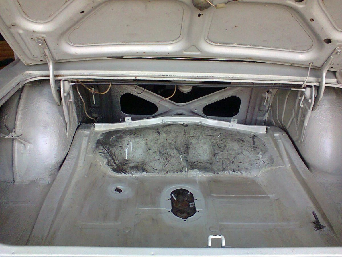 Обшивка багажника ГАЗ 3110