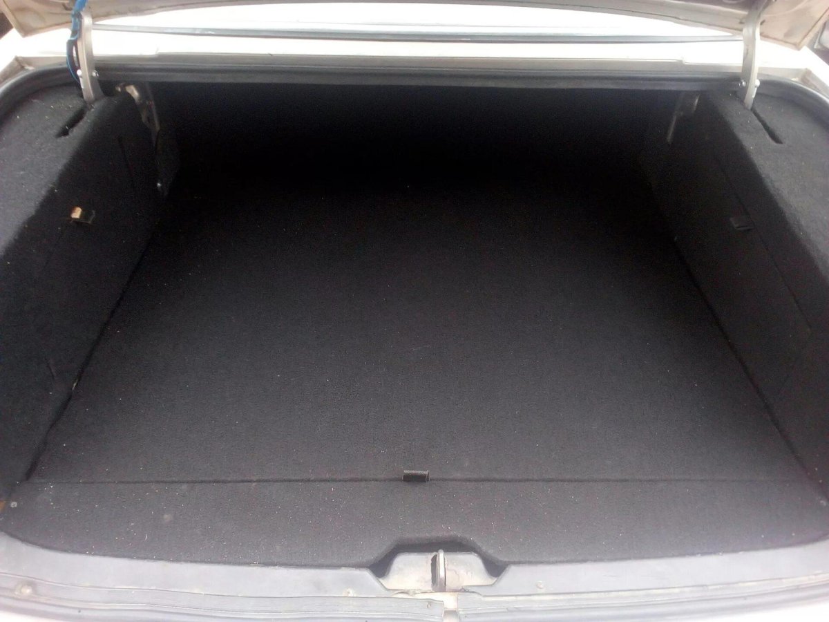 Волга 31105 багажник