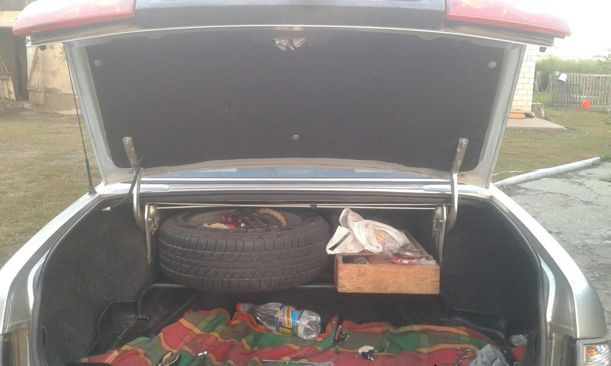 Обшивка багажника ГАЗ 3102