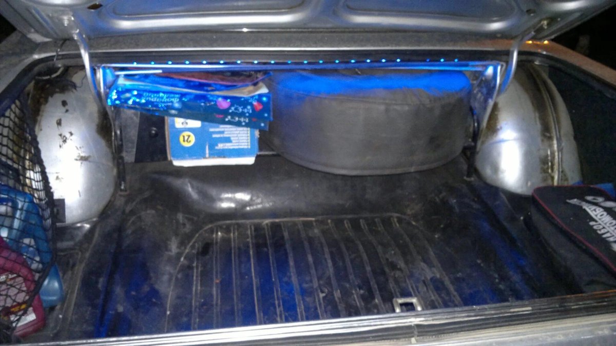 Обшивка багажника ГАЗ 3110