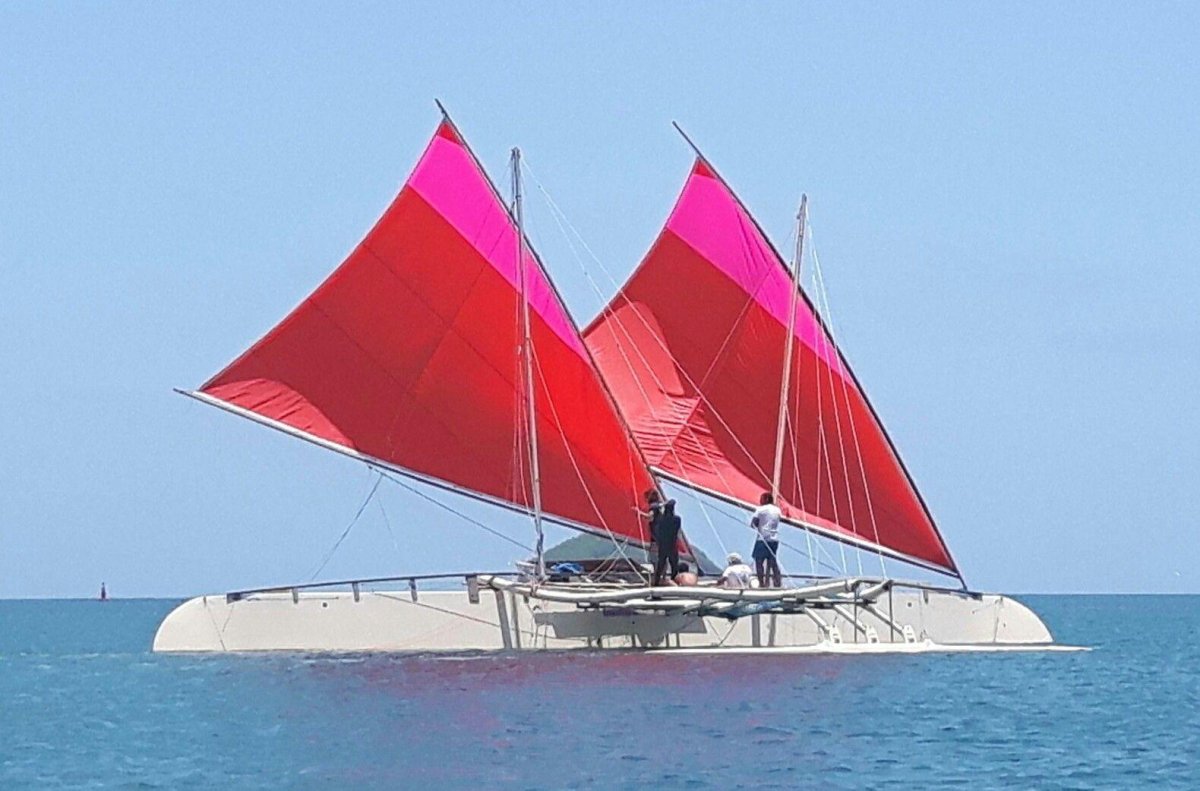 Парусный катамаран проа