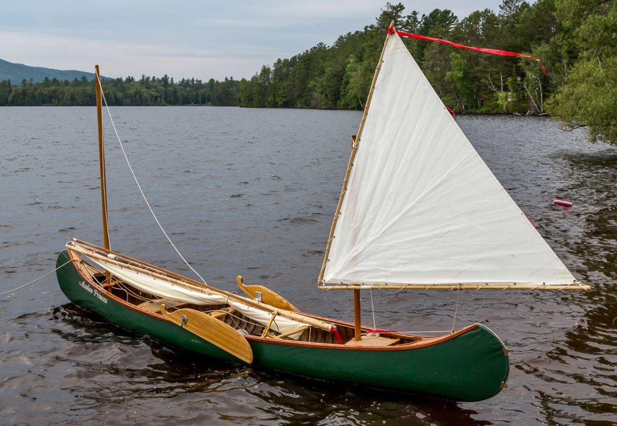 Байдарка каноэ тримаран