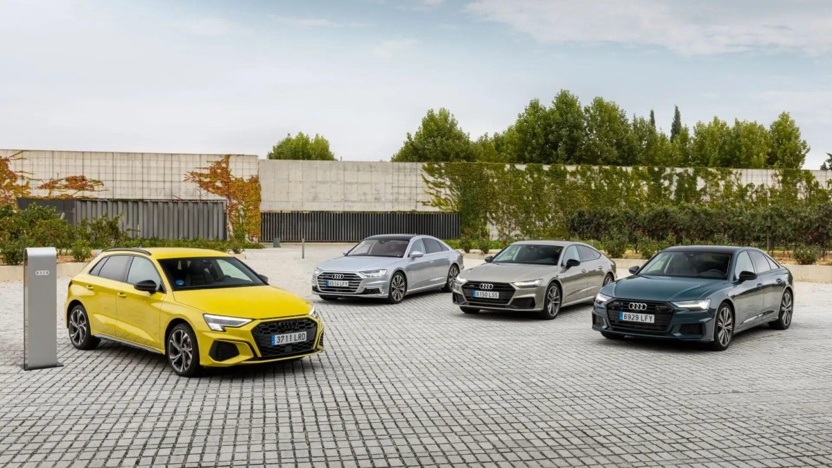 Модельный ряд Ауди 2023 года комплектации и