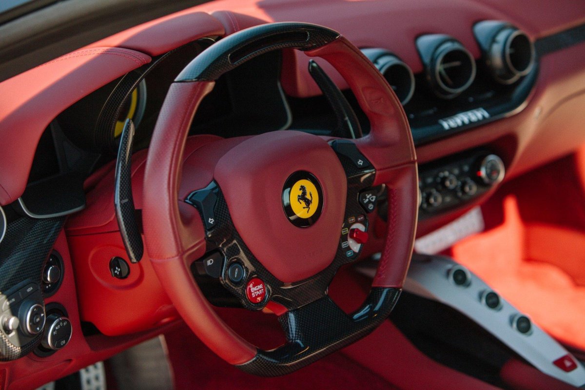 Руль Ferrari f360