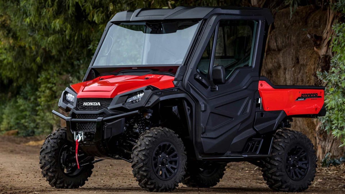 Honda Pioneer 1000