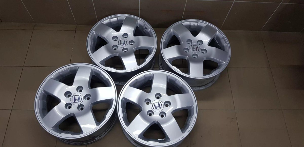 Оригинал диски Хонда джаз 2004 года