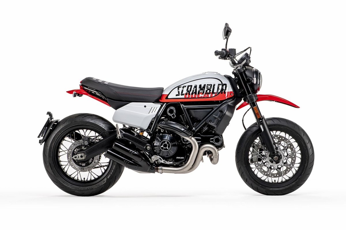Ducati Scrambler Urban motard 2022.