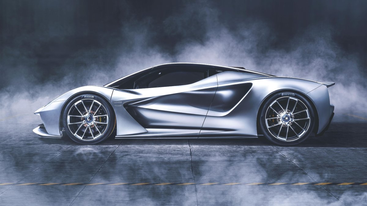 Лотус Evija 2020