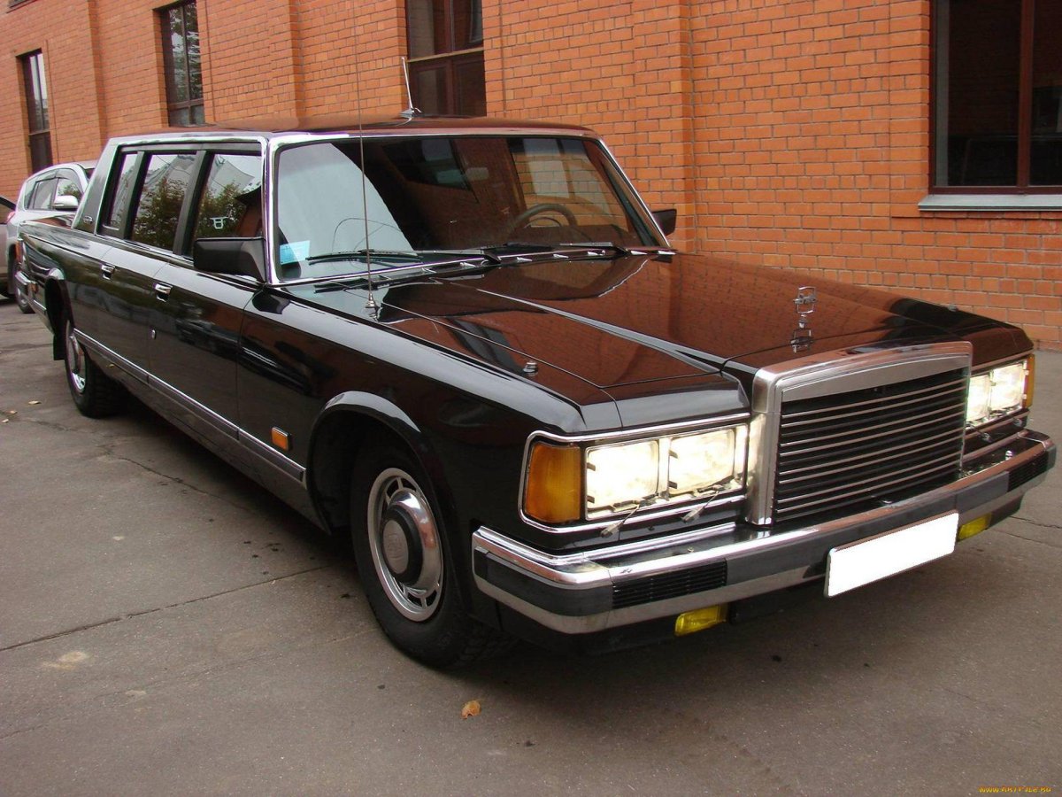 ЗИЛ-41047 автомобиль