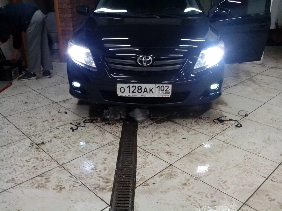 Лед туманки Королла 150