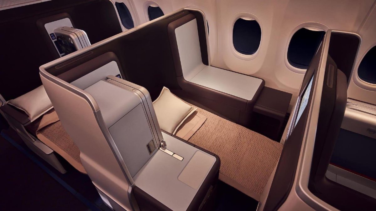 Fly Dubai Boeing 737 Business class