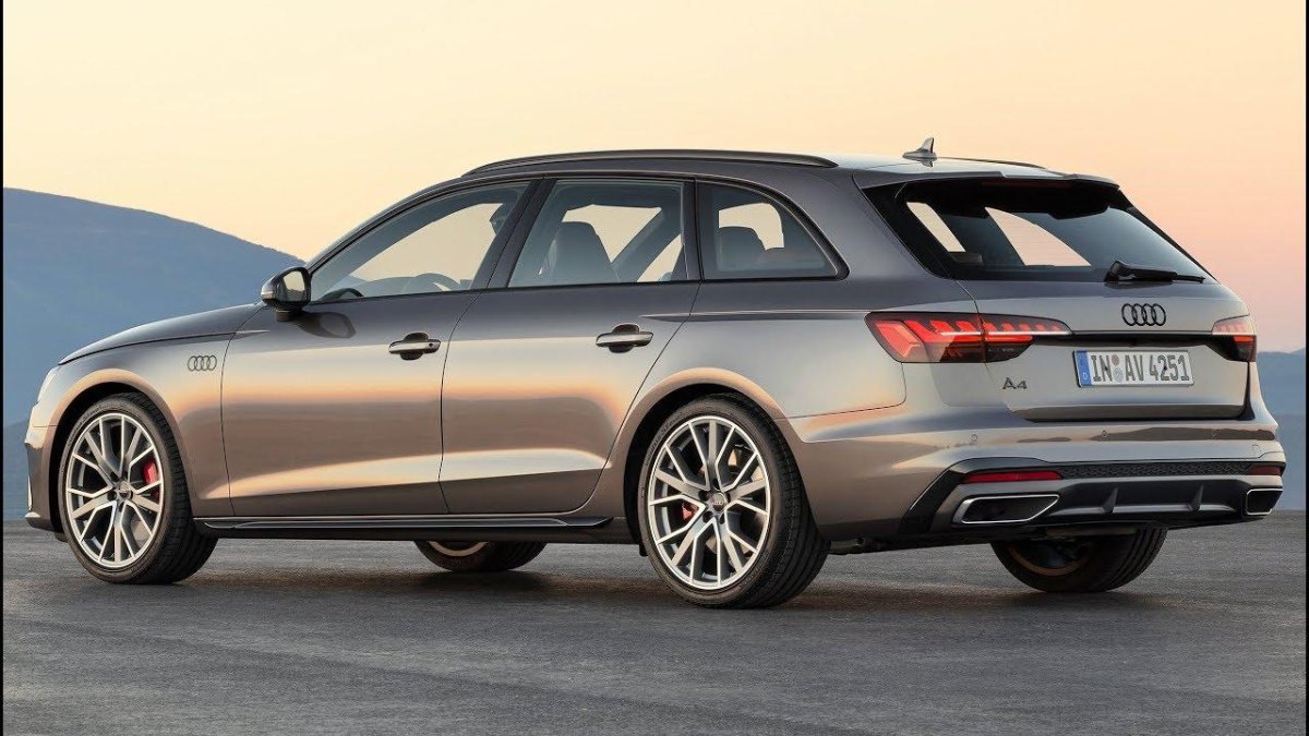 Ауди а4 2020