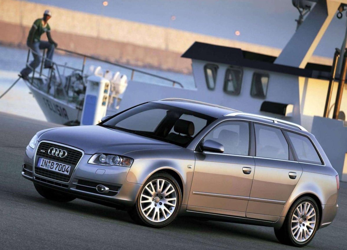 Ауди а4 Авант универсал