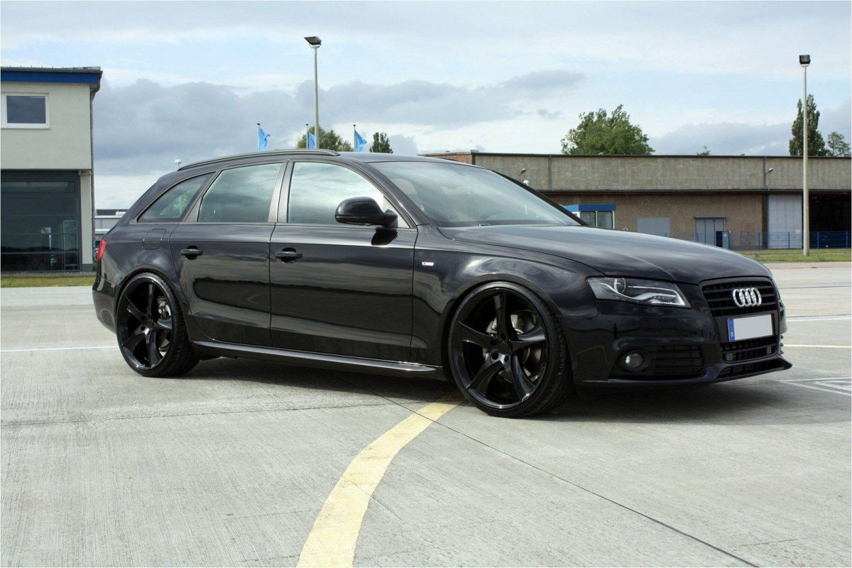 Audi a4 avant Black