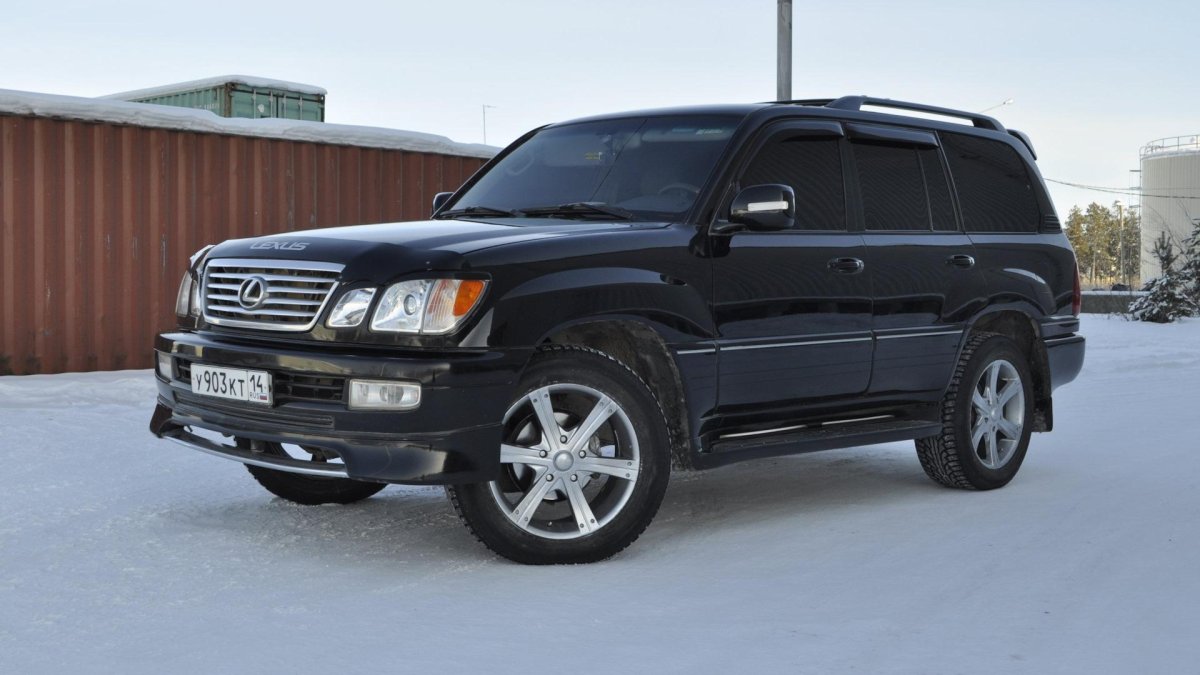 Lexus ЛХ 470