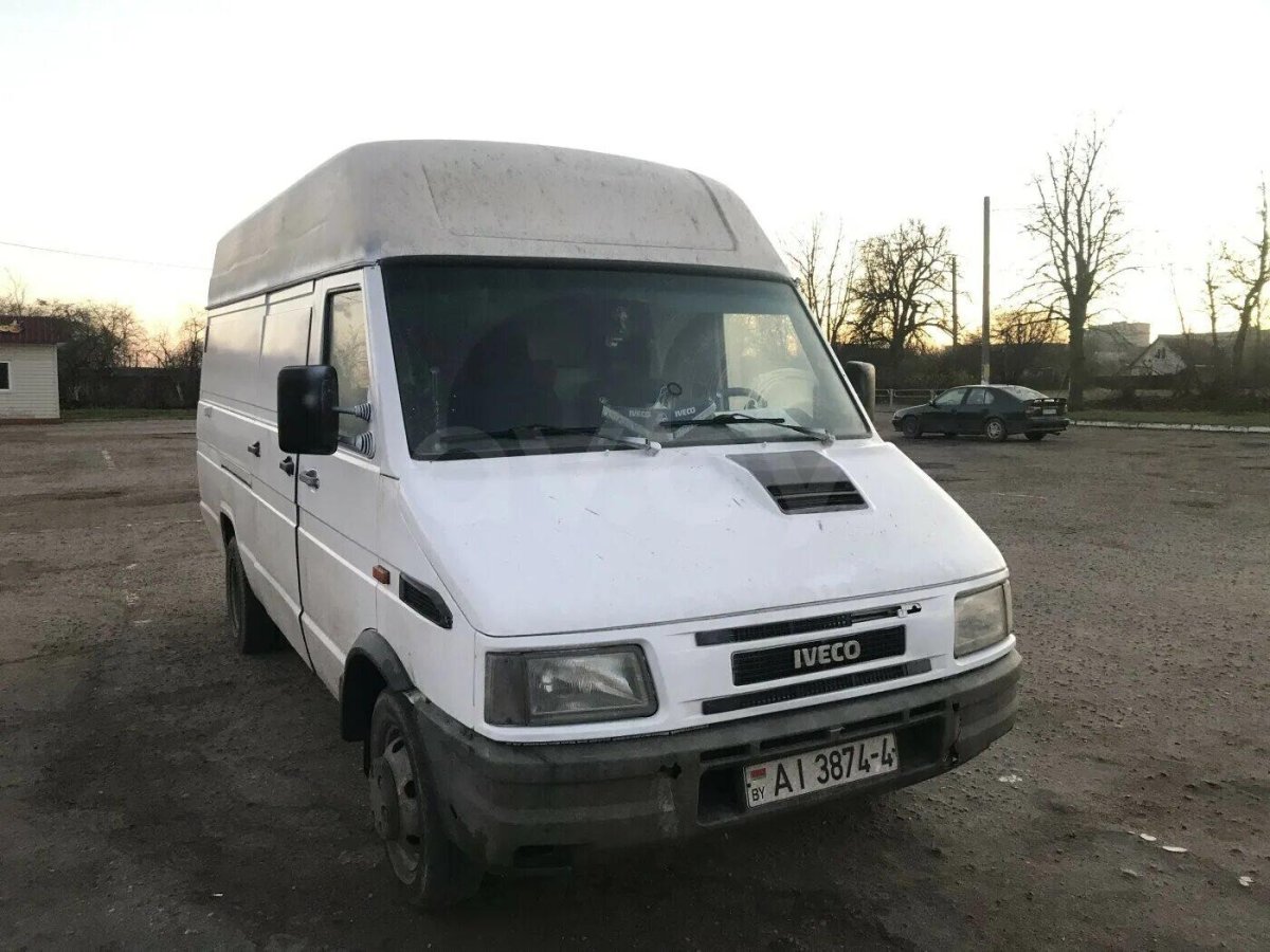 Ивеко бус