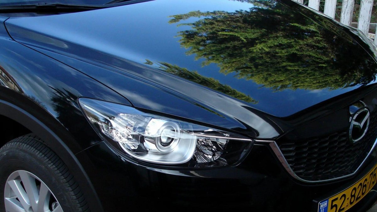 717 Volvo черный перламутр, Onyx Black