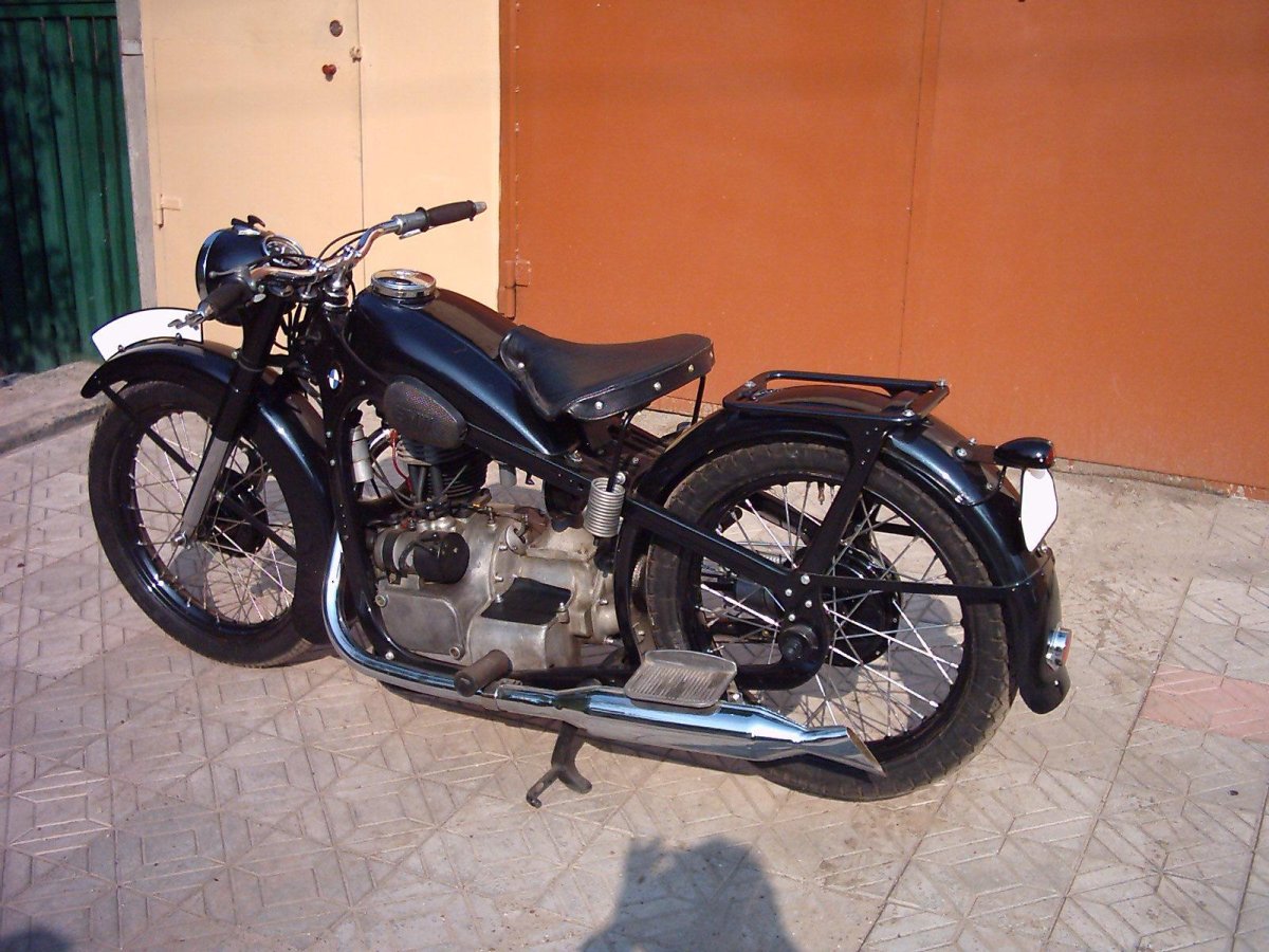 Мотоцикл EMW r35