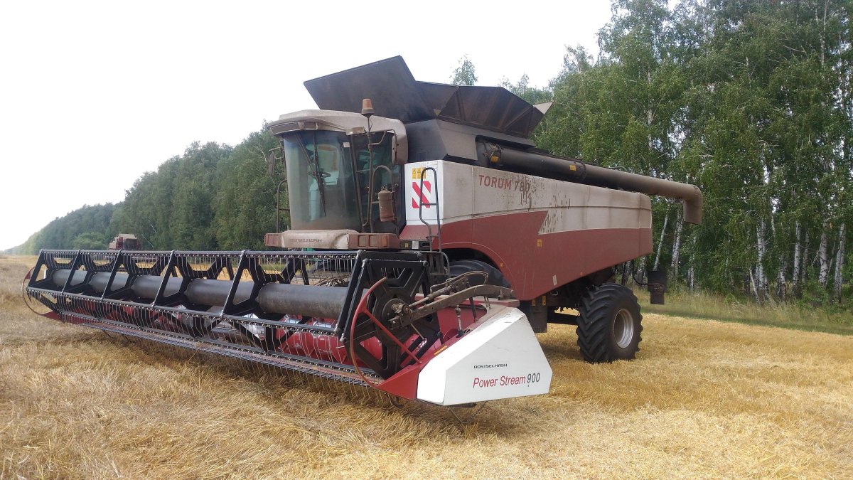 Комбайн Торум 780