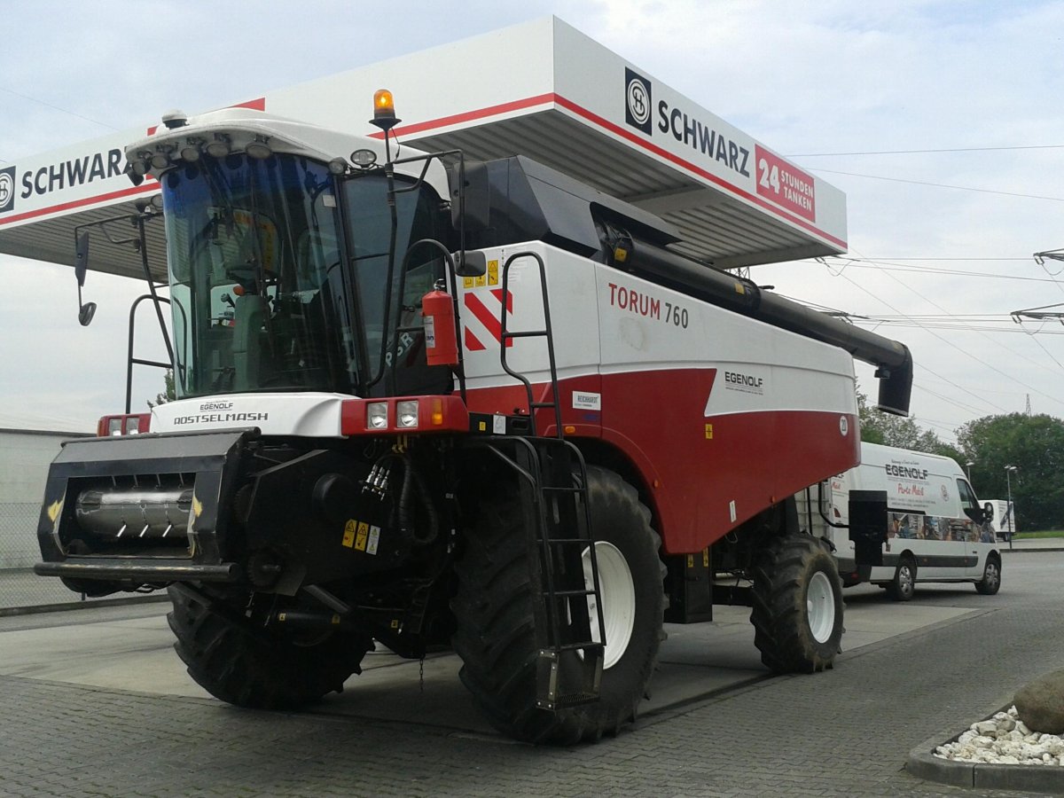 Комбайн Акрос 750