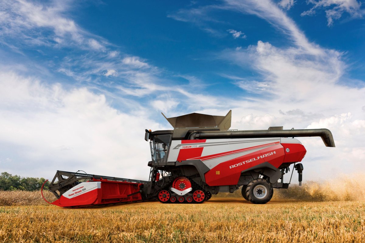 Комбайн Ростсельмаш Торум 785
