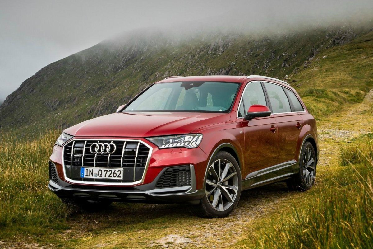 Audi q7 2021