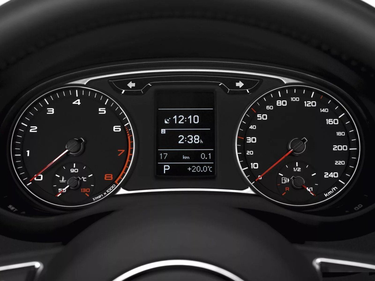 Приборка Audi a1