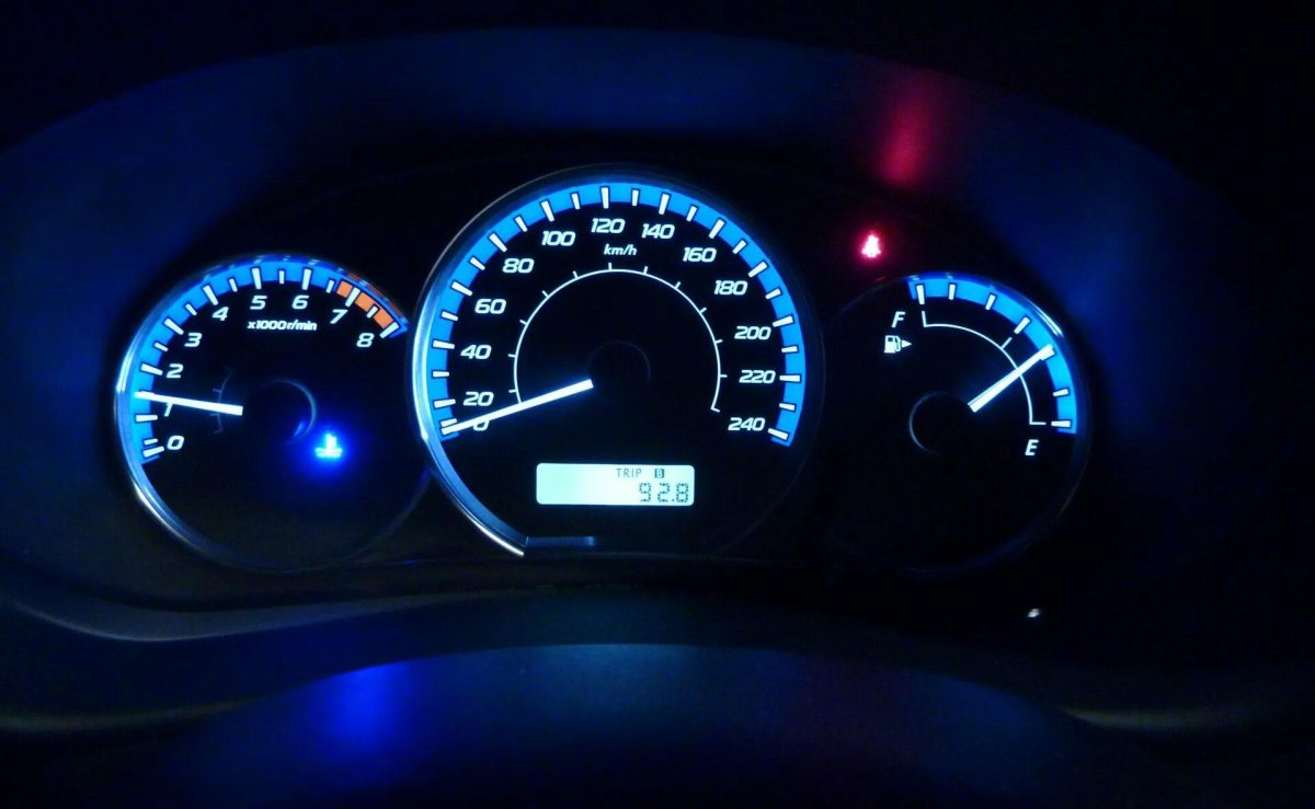 Щиток приборов ix35