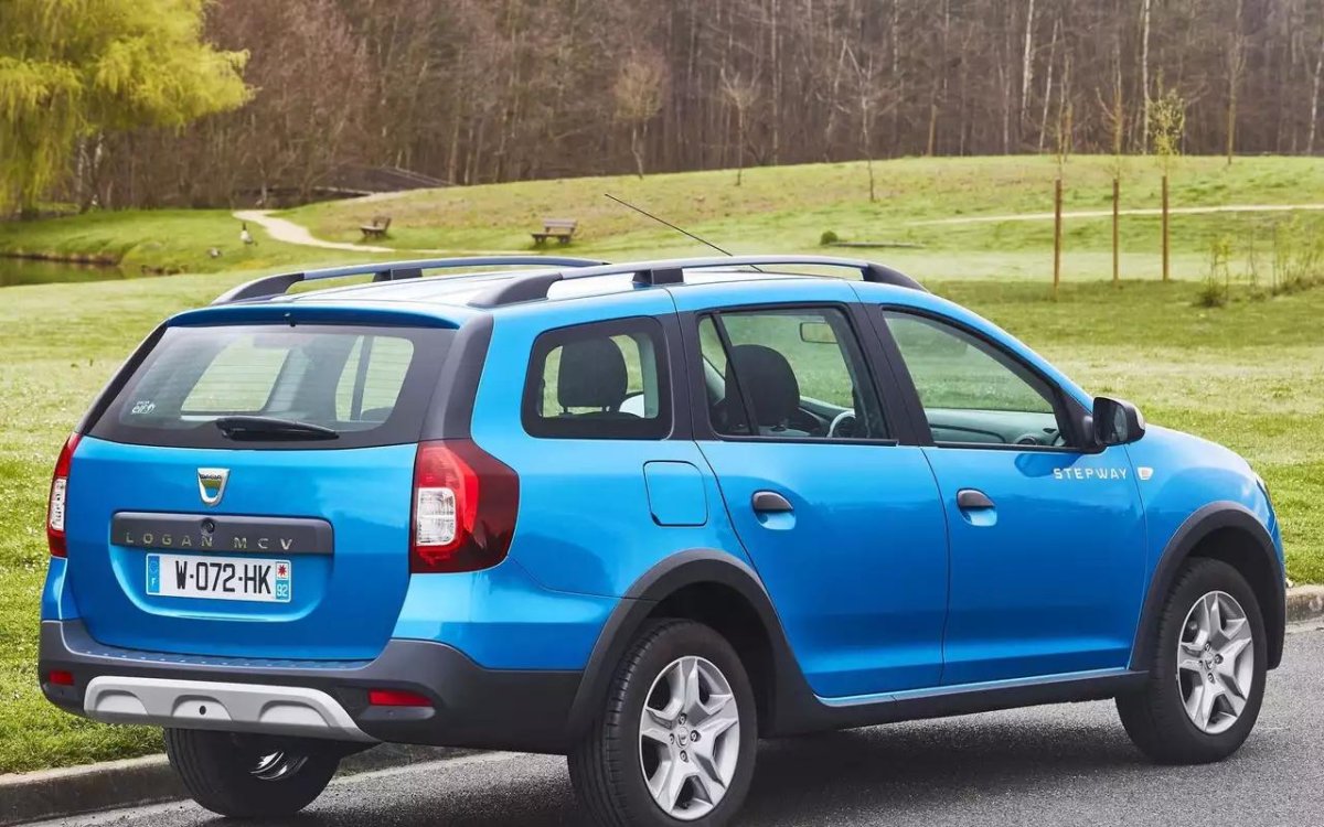 Dacia Логан степвей