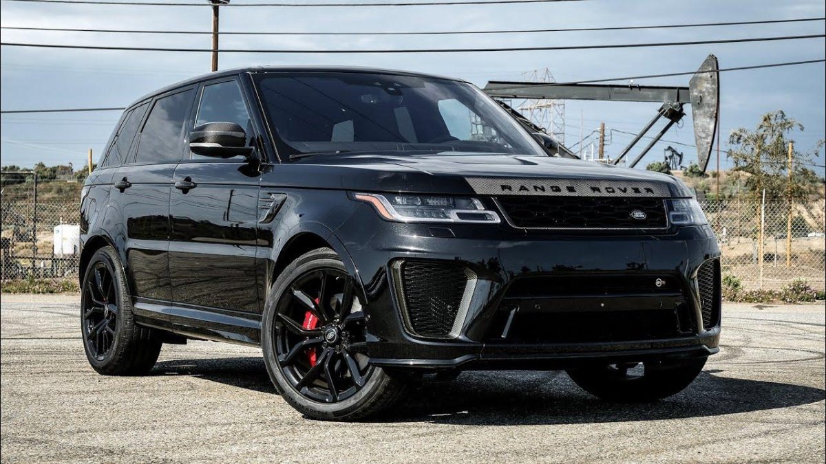Range Rover SVR черный