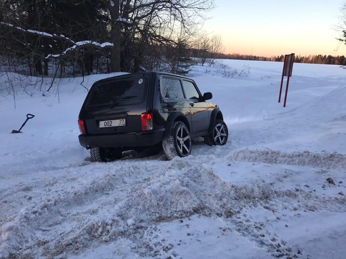 Нива 4х4 по снегу