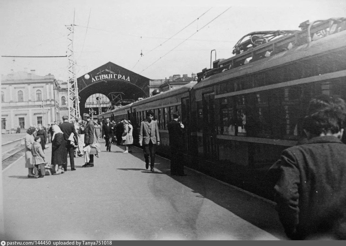 Балтийский вокзал в Ленинграде