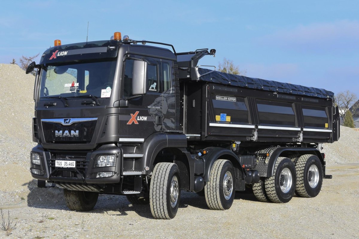Man 8x8 самосвал