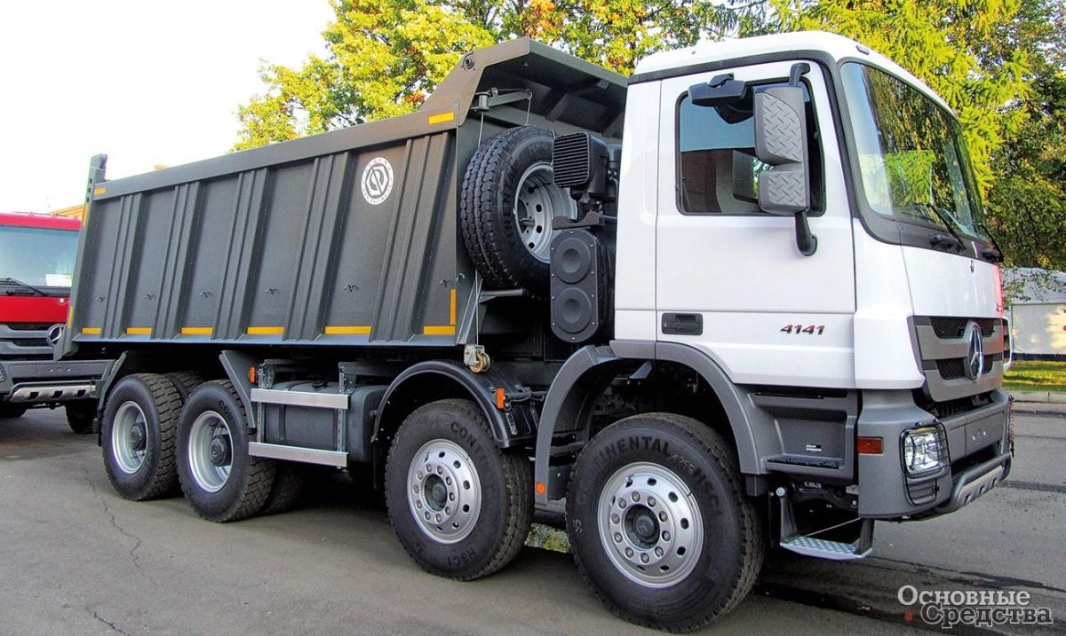 КАМАЗ четырехосный самосвал 65201