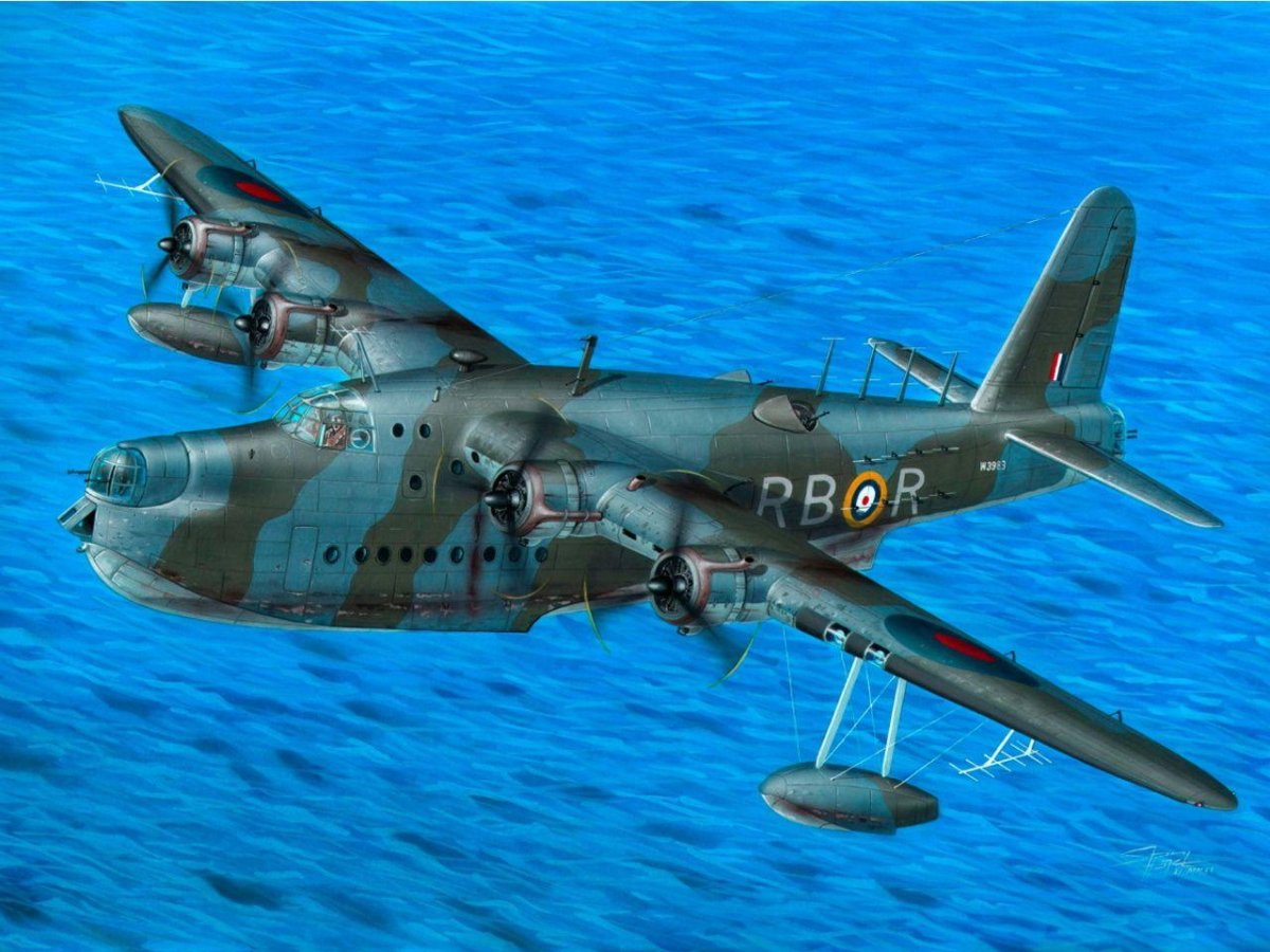 Short s25 Sunderland